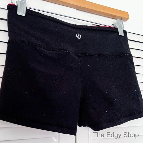 lululemon athletica | Boogie Short Black / Quilting Winter 14 - Picture 8 of 10